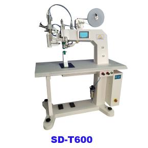 Hot air seam sealing machine for jacket